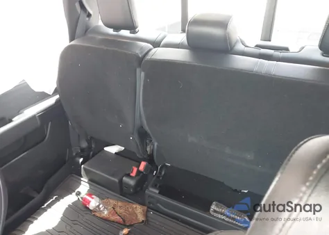 2023 Ford F-150 Lariat from USA, damaged, VIN 1FTFW1E5XPFD27421